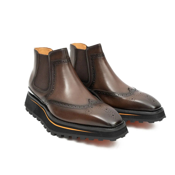 DV DIVINCH men’s shoes, handcrafted leather shoes, calfskin footwear, men’s designer shoes, leather dress shoes, brogue shoes, Derby shoes, Oxford shoes, monk strap shoes, Chelsea boots, lug sole footwear