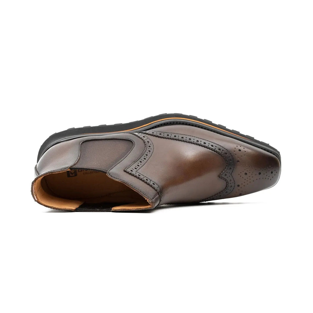 DV DIVINCH men’s shoes, handcrafted leather shoes, calfskin footwear, men’s designer shoes, leather dress shoes, brogue shoes, Derby shoes, Oxford shoes, monk strap shoes, Chelsea boots, lug sole footwear