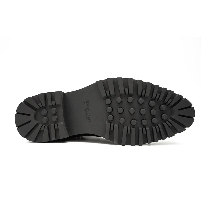 DV DIVINCH men’s shoes, handcrafted leather shoes, calfskin footwear, men’s designer shoes, leather dress shoes, brogue shoes, Derby shoes, Oxford shoes, monk strap shoes, Chelsea boots, lug sole footwear