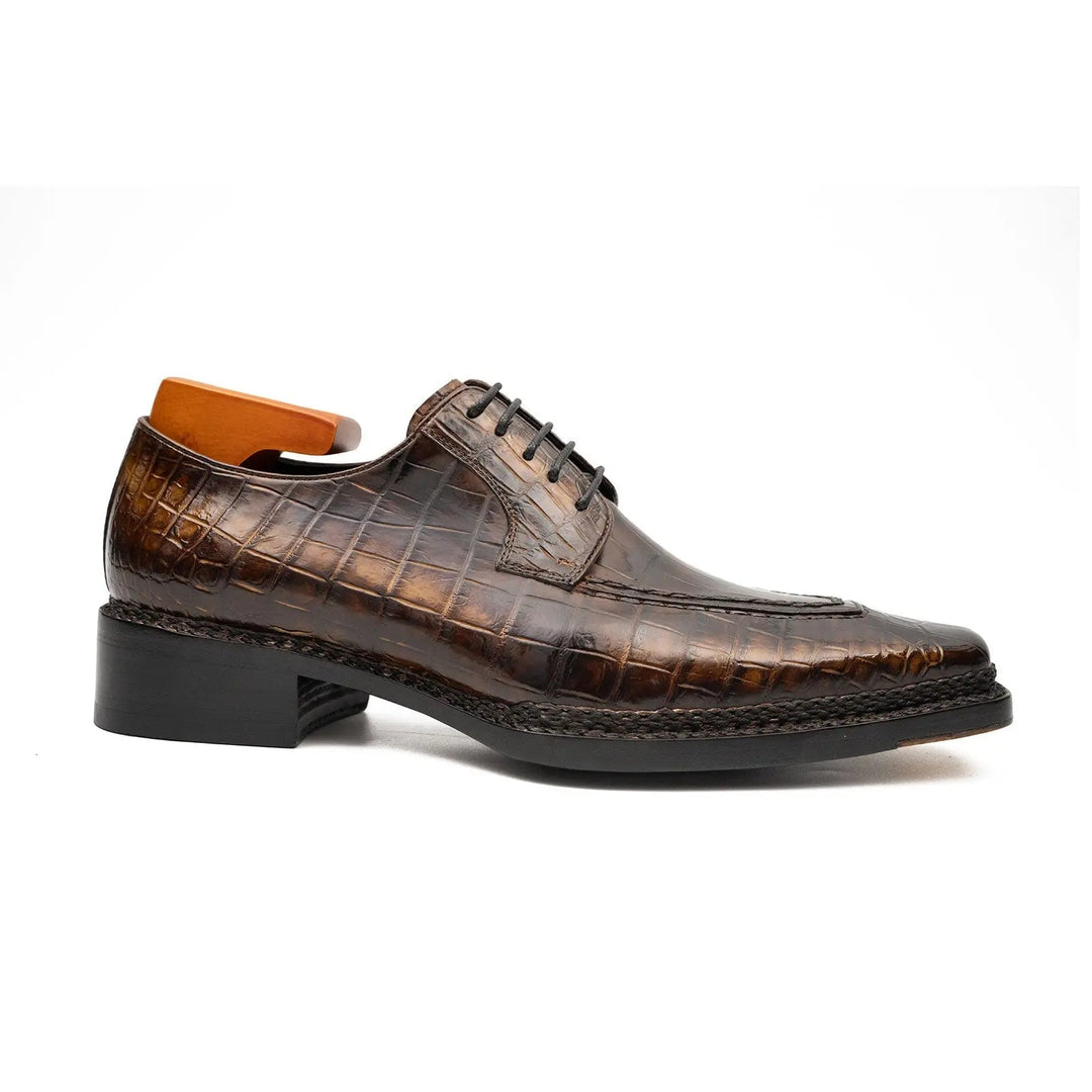 DV DIVINCH men’s shoes, handcrafted leather shoes, calfskin footwear, men’s designer shoes, leather dress shoes, brogue shoes, Derby shoes, Oxford shoes, monk strap shoes, Chelsea boots, lug sole footwear