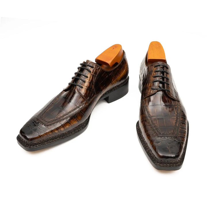 DV DIVINCH men’s shoes, handcrafted leather shoes, calfskin footwear, men’s designer shoes, leather dress shoes, brogue shoes, Derby shoes, Oxford shoes, monk strap shoes, Chelsea boots, lug sole footwear