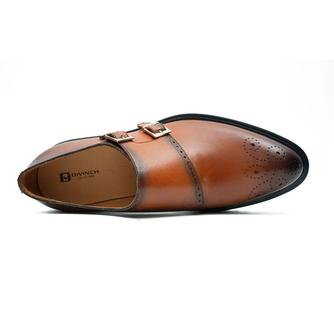 DV DIVINCH men’s shoes, handcrafted leather shoes, calfskin footwear, men’s designer shoes, leather dress shoes, brogue shoes, Derby shoes, Oxford shoes, monk strap shoes, Chelsea boots, lug sole footwear