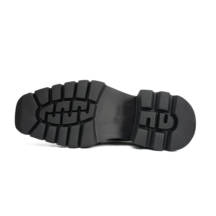 DV DIVINCH men’s shoes, handcrafted leather shoes, calfskin footwear, men’s designer shoes, leather dress shoes, brogue shoes, Derby shoes, Oxford shoes, monk strap shoes, Chelsea boots, lug sole footwear