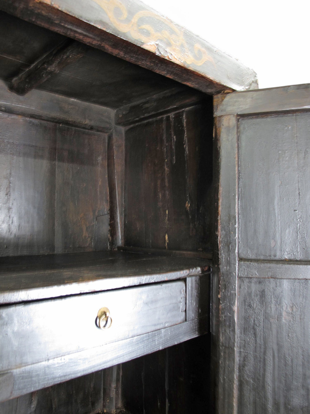 Hand Painted Antique Chinese Cabinet 1