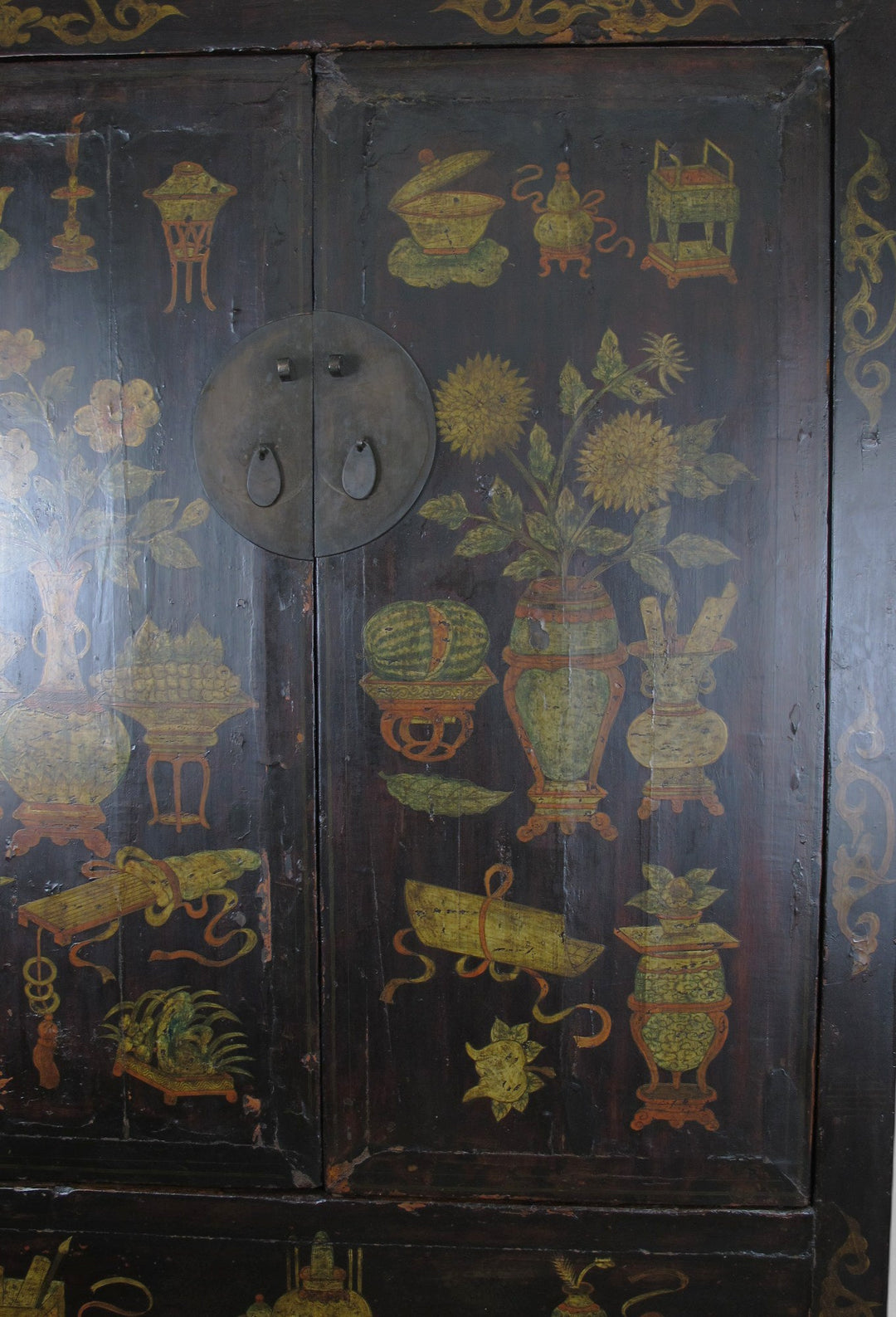 Hand Painted Antique Chinese Cabinet 1