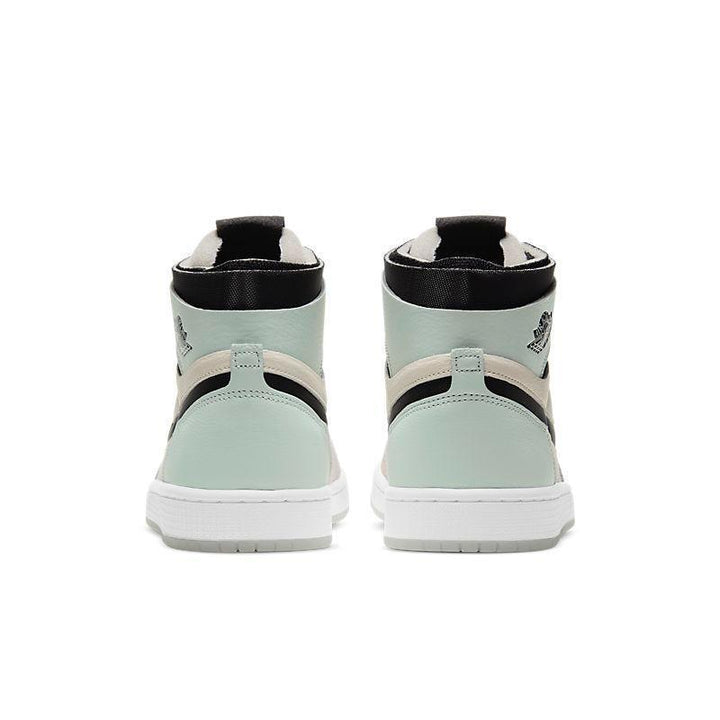 Air Jordan 1 High &