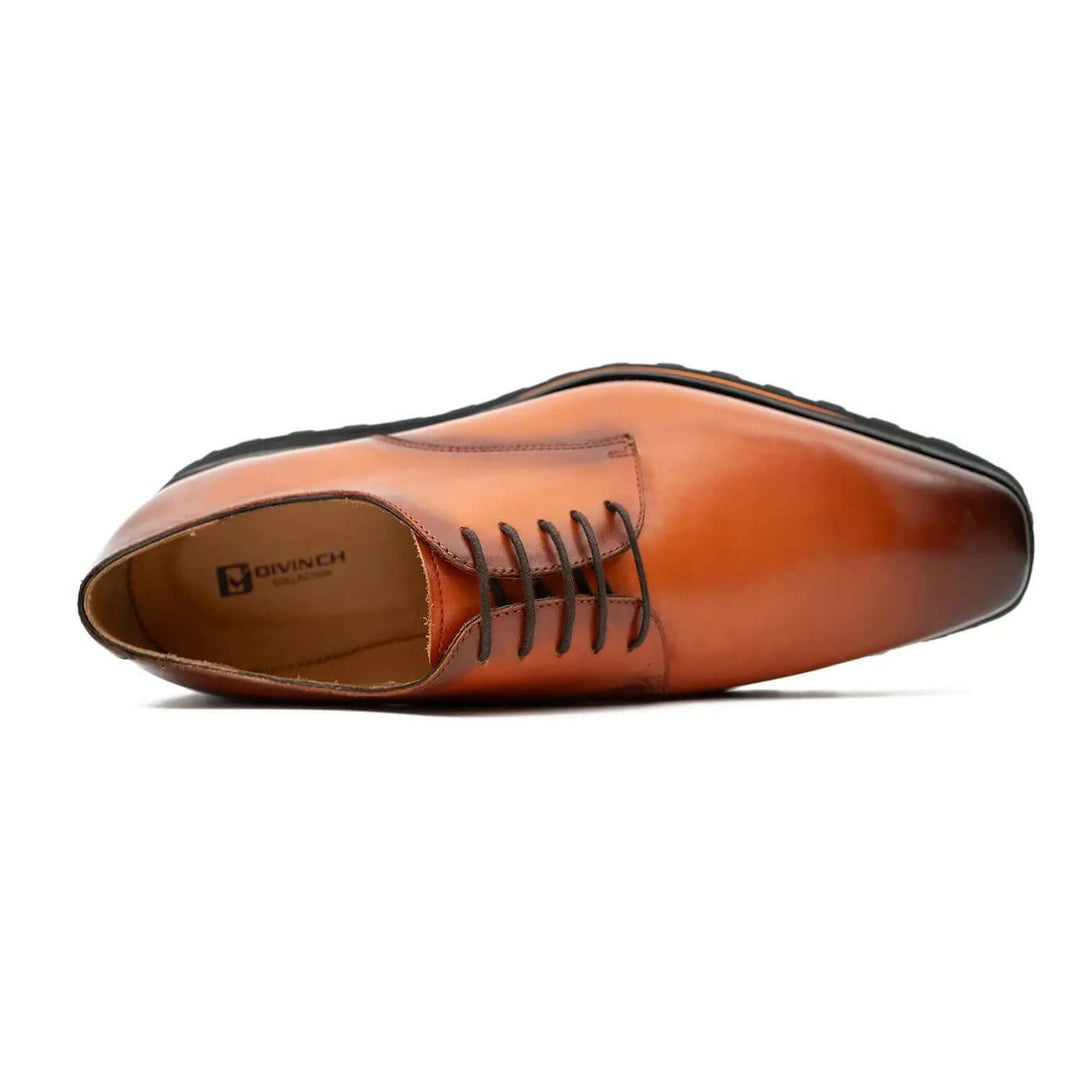 Calf leather business dress derby shoes Brown by DV DIVINCH, handcrafted leather shoes, view of the upper with laces.