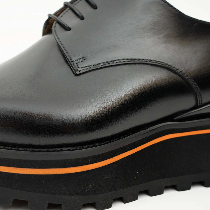 Calf leather dress three quarters derby shoes Black, DV DIVINCH, handcrafted leather, detailed view of smooth finish.