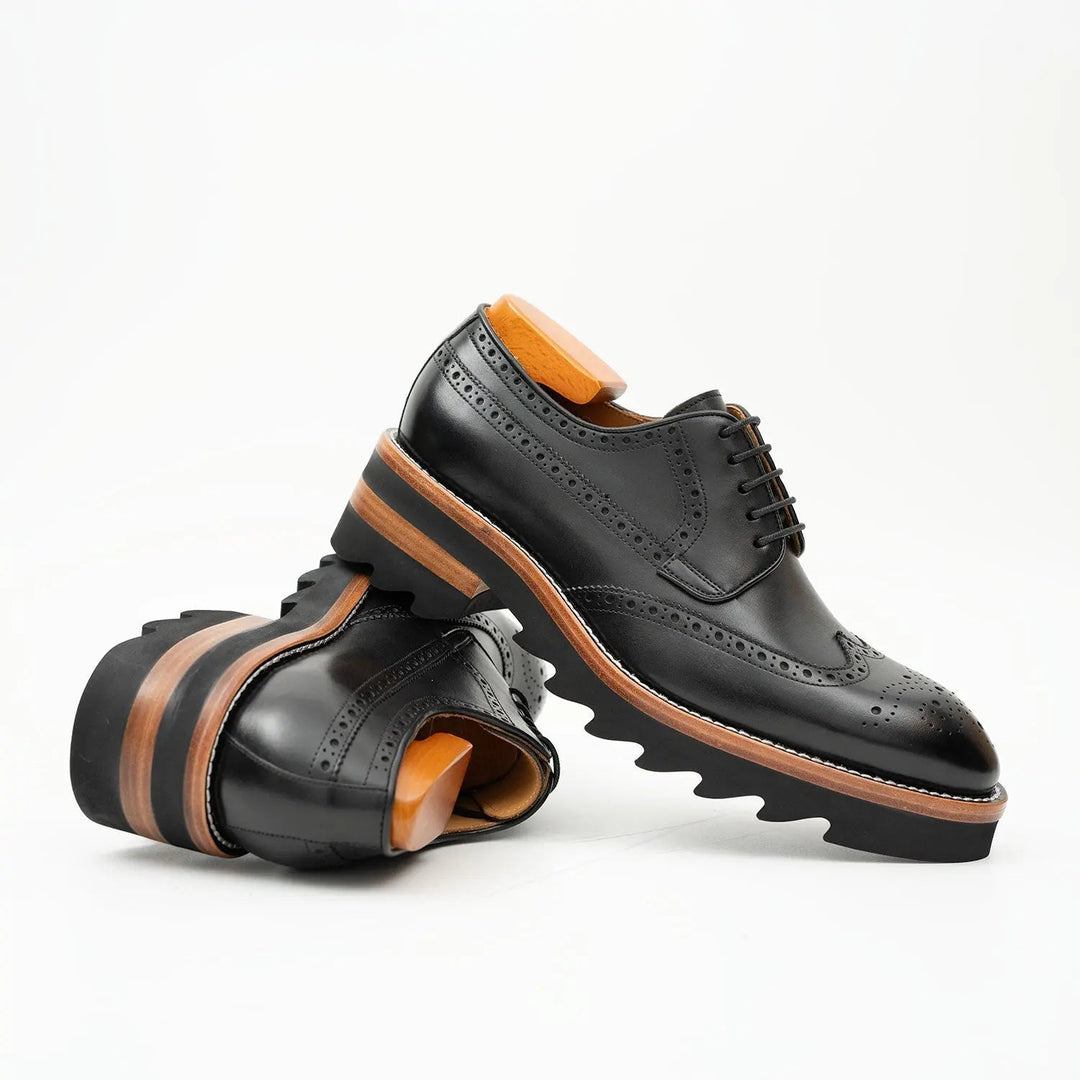 DV DIVINCH men’s shoes, handcrafted leather shoes, calfskin footwear, men’s designer shoes, leather dress shoes, brogue shoes, Derby shoes, Oxford shoes, monk strap shoes, Chelsea boots, lug sole footwear
