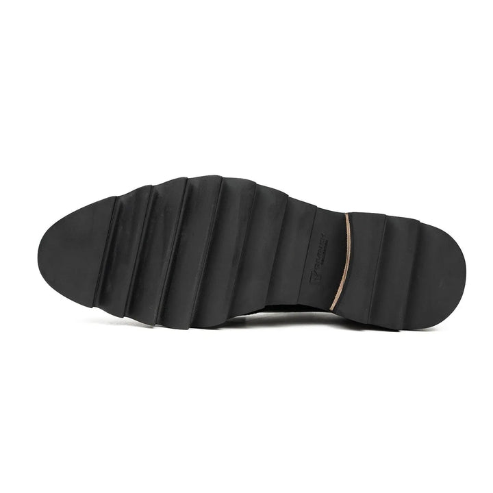 DV DIVINCH men’s shoes, handcrafted leather shoes, calfskin footwear, men’s designer shoes, leather dress shoes, brogue shoes, Derby shoes, Oxford shoes, monk strap shoes, Chelsea boots, lug sole footwear