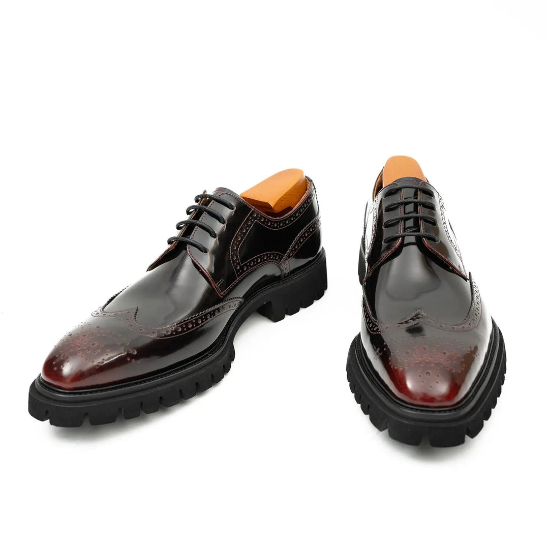 DV DIVINCH men’s shoes, handcrafted leather shoes, calfskin footwear, men’s designer shoes, leather dress shoes, brogue shoes, Derby shoes, Oxford shoes, monk strap shoes, Chelsea boots, lug sole footwear