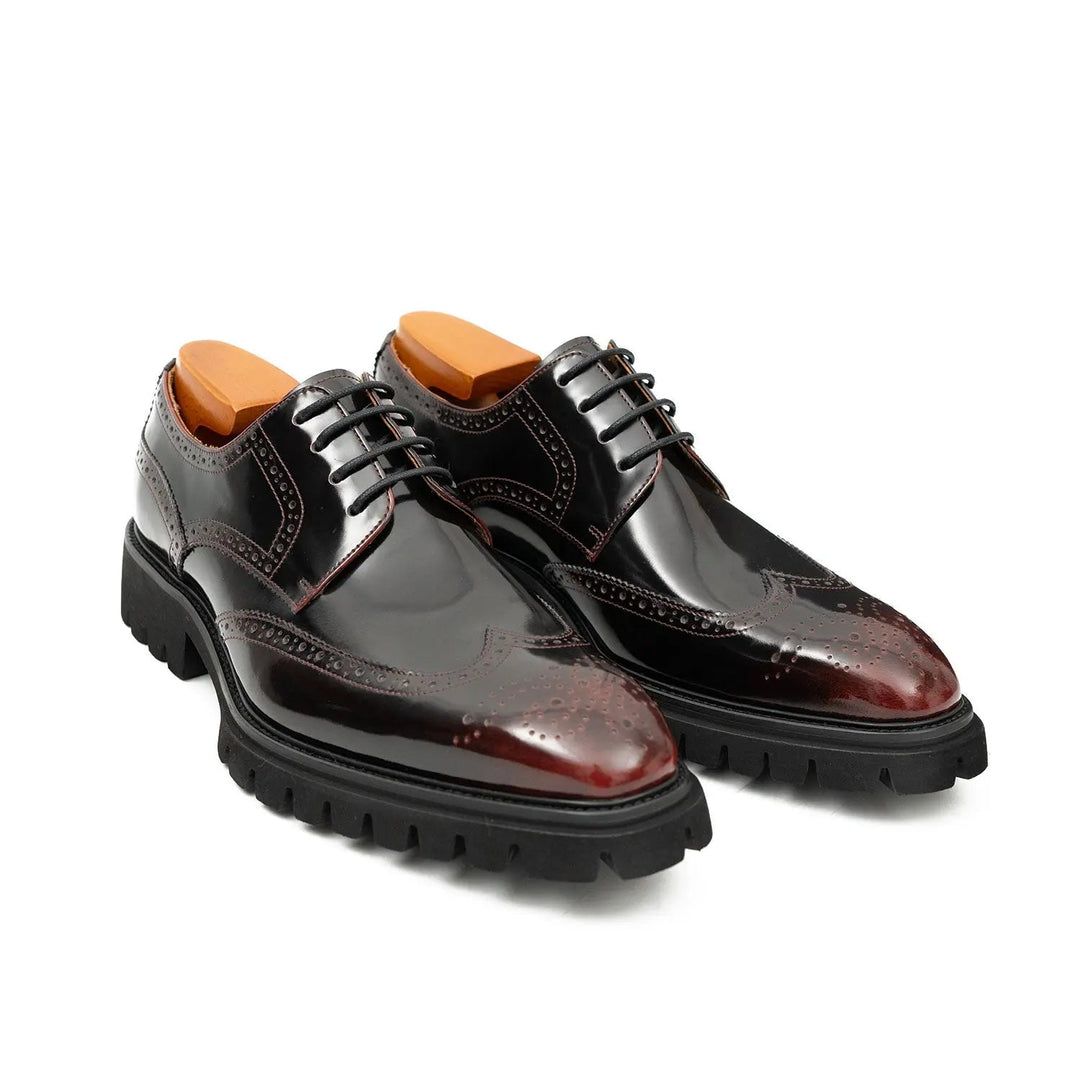 DV DIVINCH men’s shoes, handcrafted leather shoes, calfskin footwear, men’s designer shoes, leather dress shoes, brogue shoes, Derby shoes, Oxford shoes, monk strap shoes, Chelsea boots, lug sole footwear