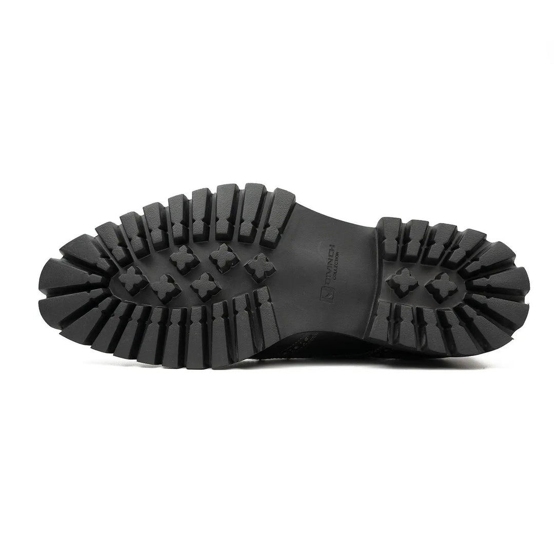 DV DIVINCH men’s shoes, handcrafted leather shoes, calfskin footwear, men’s designer shoes, leather dress shoes, brogue shoes, Derby shoes, Oxford shoes, monk strap shoes, Chelsea boots, lug sole footwear