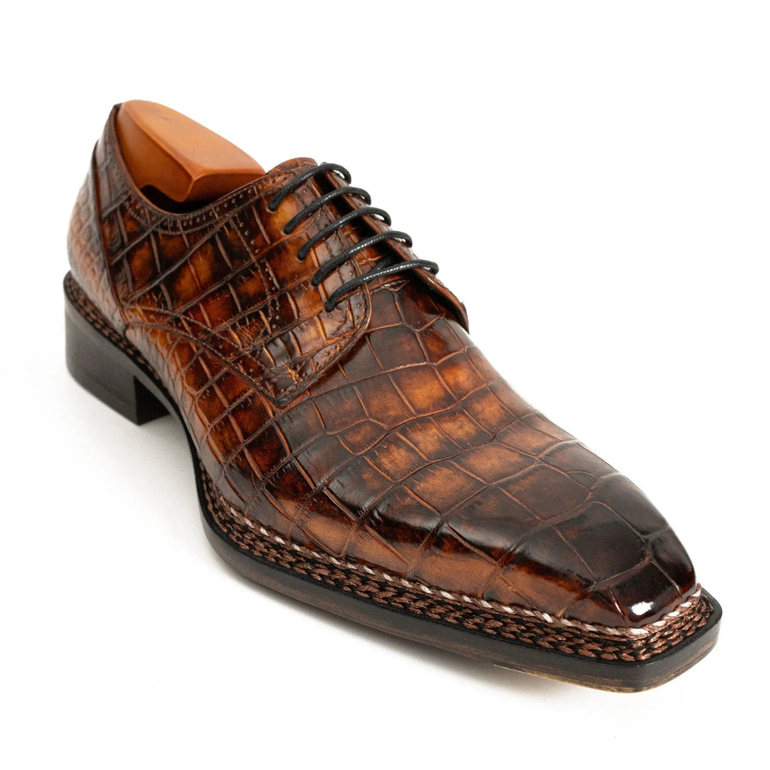 DV DIVINCH men’s shoes, handcrafted leather shoes, calfskin footwear, men’s designer shoes, leather dress shoes, brogue shoes, Derby shoes, Oxford shoes, monk strap shoes, Chelsea boots, lug sole footwear