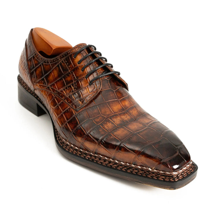 DV DIVINCH men’s shoes, handcrafted leather shoes, calfskin footwear, men’s designer shoes, leather dress shoes, brogue shoes, Derby shoes, Oxford shoes, monk strap shoes, Chelsea boots, lug sole footwear