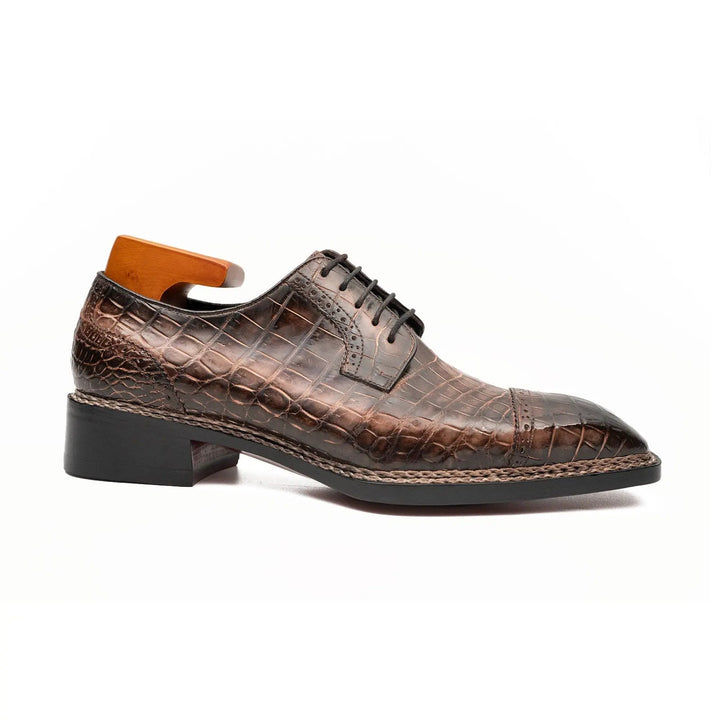DV DIVINCH men’s shoes, handcrafted leather shoes, calfskin footwear, men’s designer shoes, leather dress shoes, brogue shoes, Derby shoes, Oxford shoes, monk strap shoes, Chelsea boots, lug sole footwear