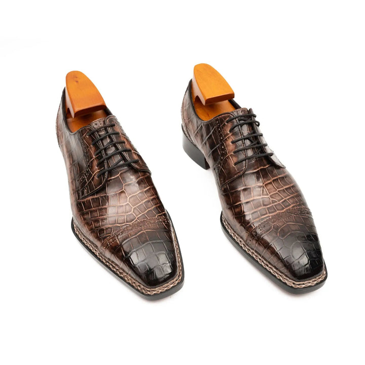 DV DIVINCH men’s shoes, handcrafted leather shoes, calfskin footwear, men’s designer shoes, leather dress shoes, brogue shoes, Derby shoes, Oxford shoes, monk strap shoes, Chelsea boots, lug sole footwear
