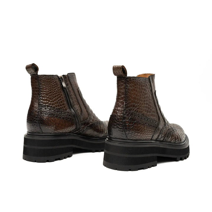 DV DIVINCH men’s shoes, handcrafted leather shoes, calfskin footwear, men’s designer shoes, leather dress shoes, brogue shoes, Derby shoes, Oxford shoes, monk strap shoes, Chelsea boots, lug sole footwear