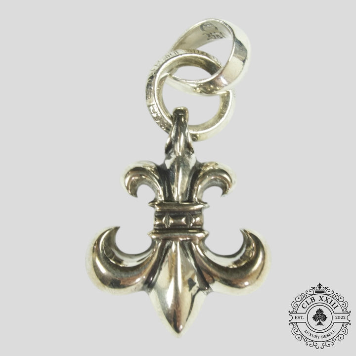 Chrome Hearts Fleur Pendant in Silver