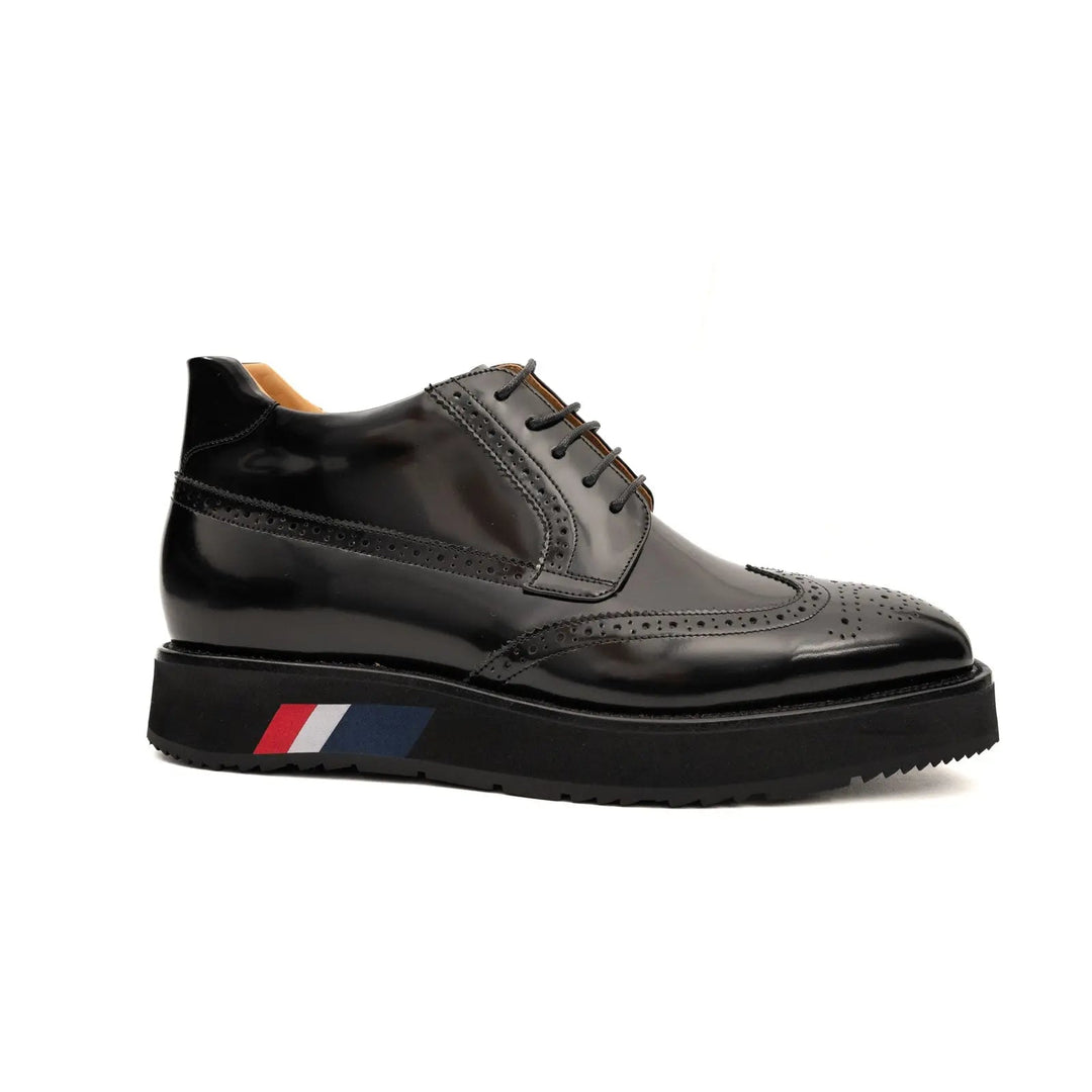 DV DIVINCH men’s shoes, handcrafted leather shoes, calfskin footwear, men’s designer shoes, leather dress shoes, brogue shoes, Derby shoes, Oxford shoes, monk strap shoes, Chelsea boots, lug sole footwear