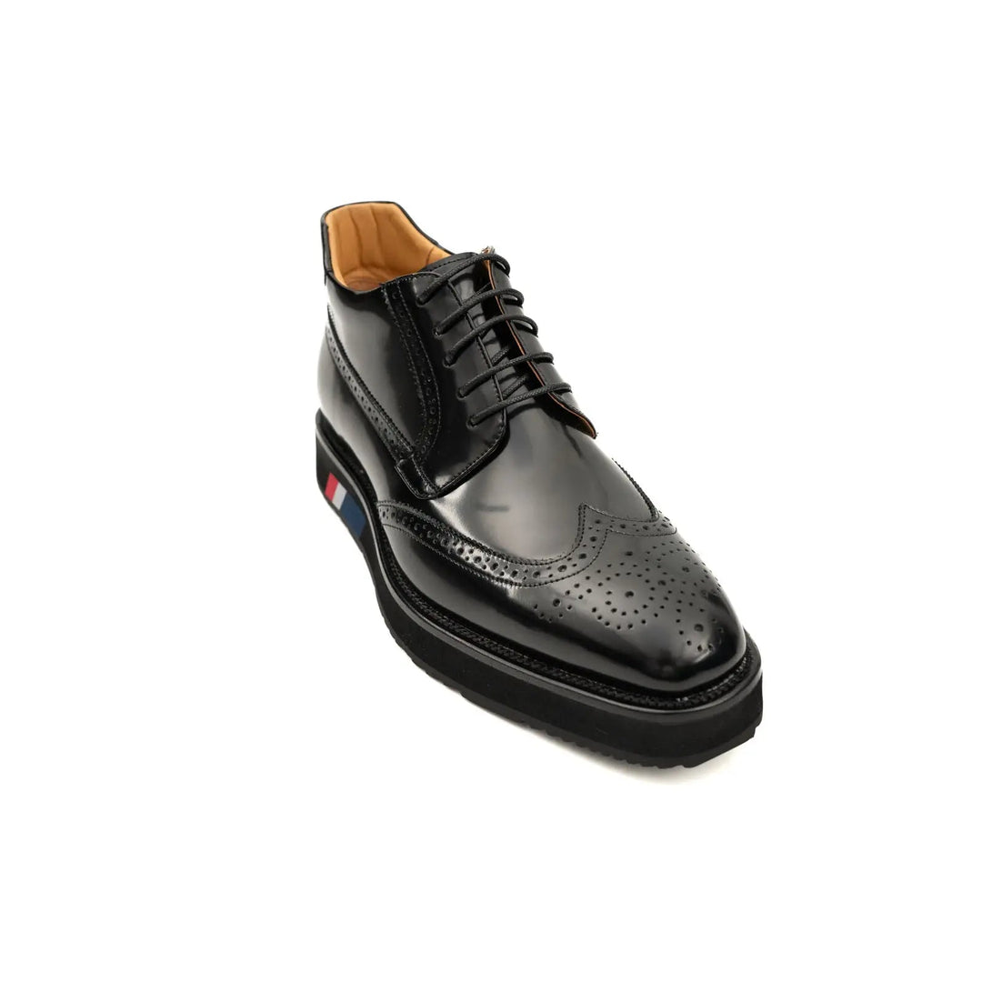 DV DIVINCH men’s shoes, handcrafted leather shoes, calfskin footwear, men’s designer shoes, leather dress shoes, brogue shoes, Derby shoes, Oxford shoes, monk strap shoes, Chelsea boots, lug sole footwear