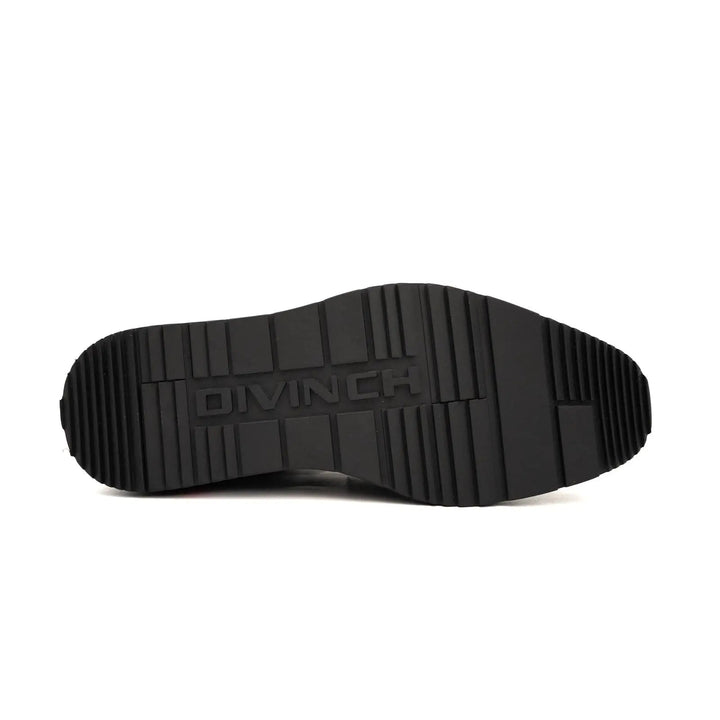 DV DIVINCH men’s shoes, handcrafted leather shoes, calfskin footwear, men’s designer shoes, leather dress shoes, brogue shoes, Derby shoes, Oxford shoes, monk strap shoes, Chelsea boots, lug sole footwear