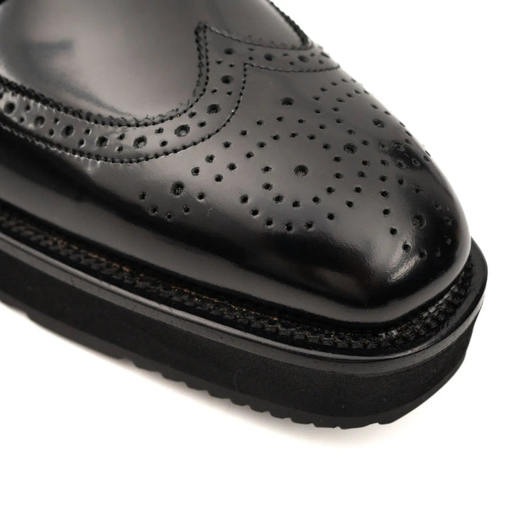 DV DIVINCH men’s shoes, handcrafted leather shoes, calfskin footwear, men’s designer shoes, leather dress shoes, brogue shoes, Derby shoes, Oxford shoes, monk strap shoes, Chelsea boots, lug sole footwear