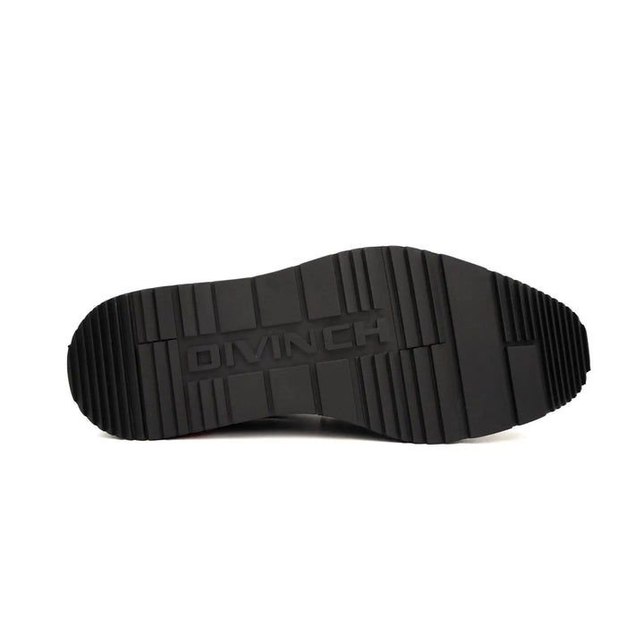 DV DIVINCH men’s shoes, handcrafted leather shoes, calfskin footwear, men’s designer shoes, leather dress shoes, brogue shoes, Derby shoes, Oxford shoes, monk strap shoes, Chelsea boots, lug sole footwear