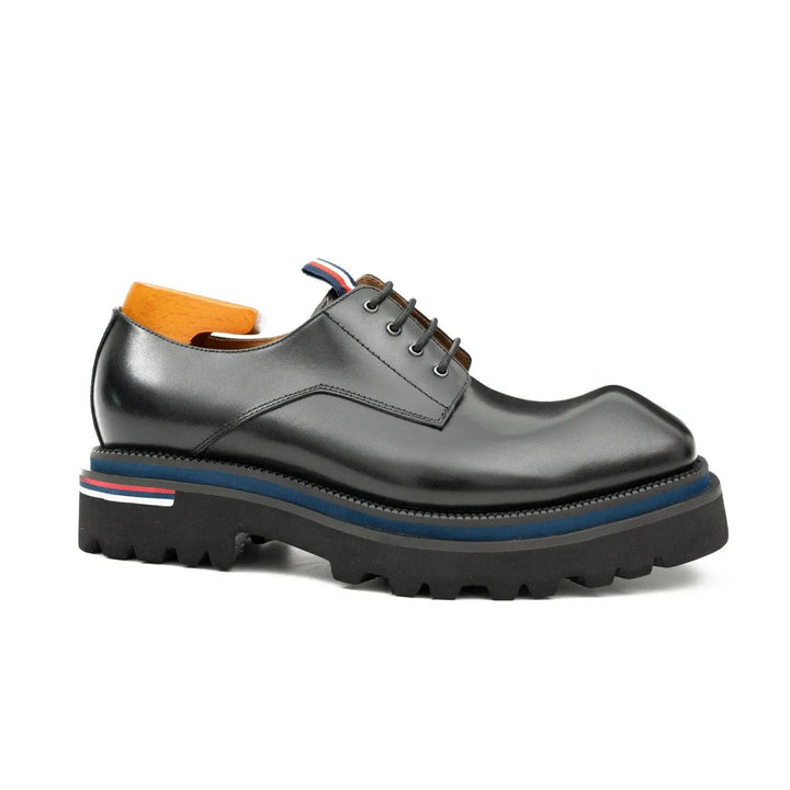 DV DIVINCH men’s shoes, handcrafted leather shoes, calfskin footwear, men’s designer shoes, leather dress shoes, brogue shoes, Derby shoes, Oxford shoes, monk strap shoes, Chelsea boots, lug sole footwear