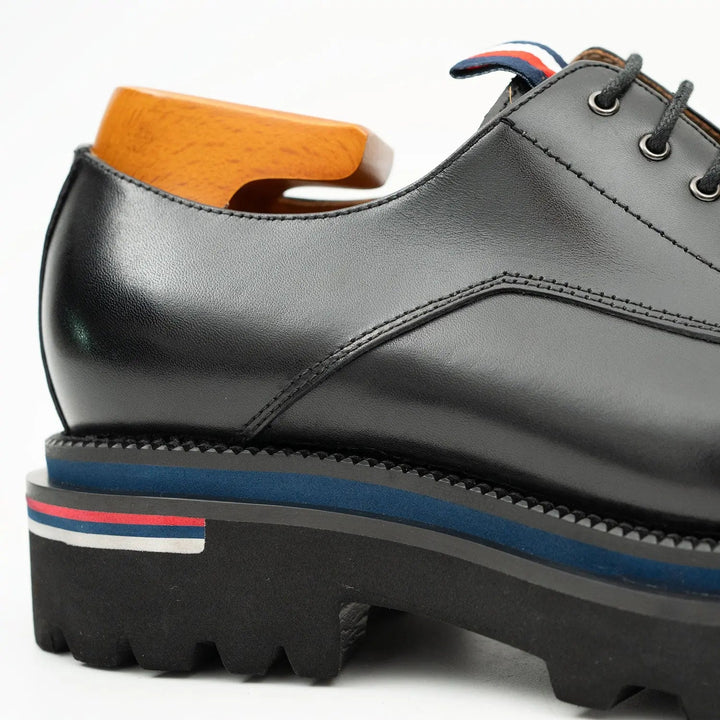 DV DIVINCH men’s shoes, handcrafted leather shoes, calfskin footwear, men’s designer shoes, leather dress shoes, brogue shoes, Derby shoes, Oxford shoes, monk strap shoes, Chelsea boots, lug sole footwear