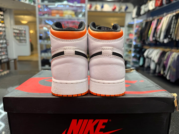 PRE OWNED Air Jordan 1 High OG "Electro Orange" (GS)