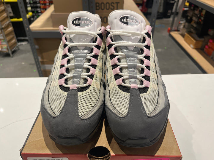 PRE OWNED Nike Air Max 95 Gunsmoke Pink Foam