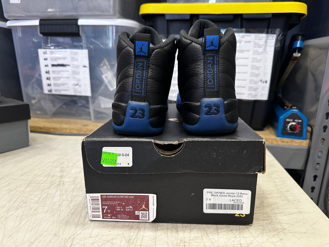 PRE OWNED Jordan 12 Retro Black Game Royal (GS)