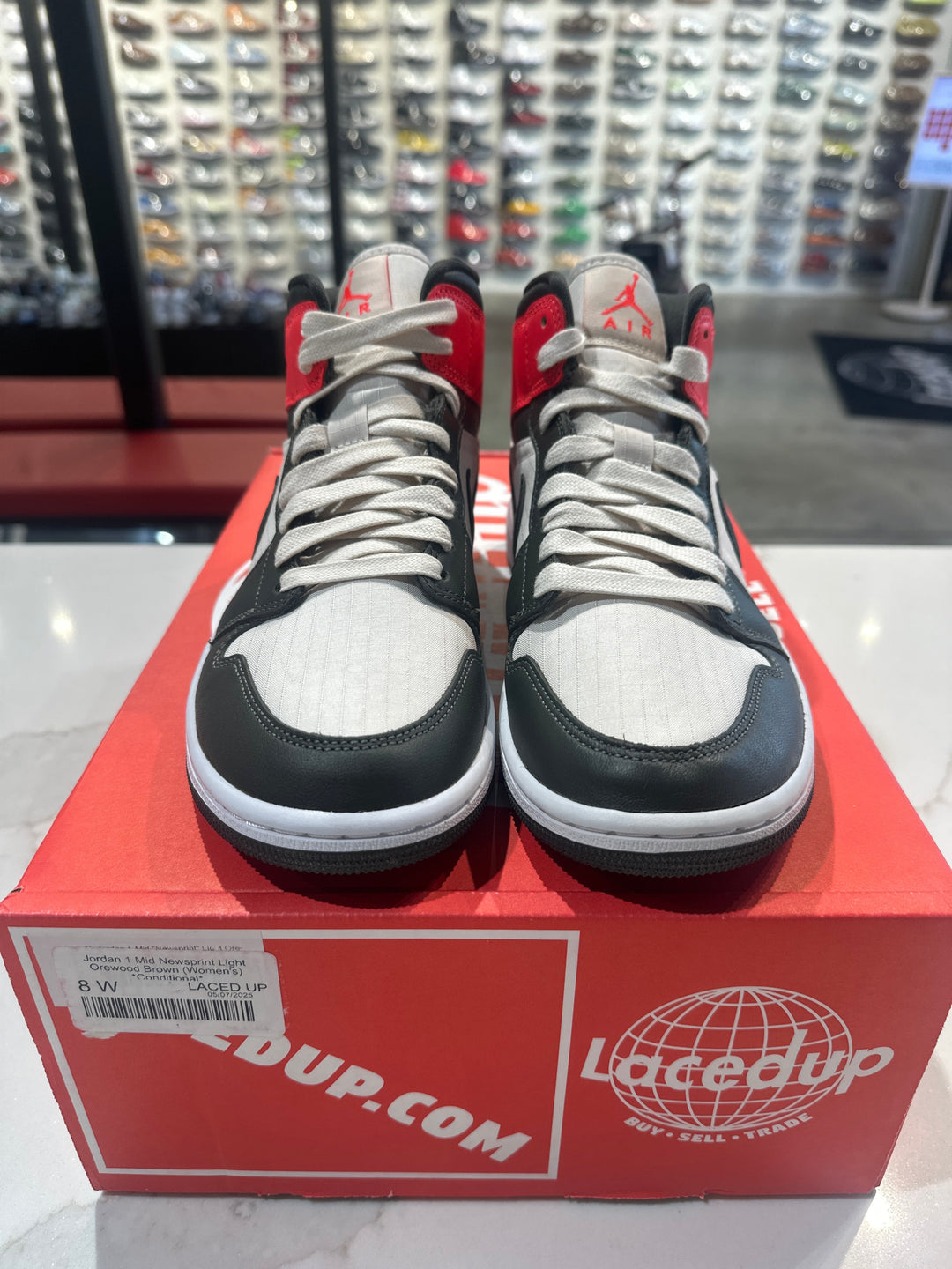 Jordan 1 Mid Newsprint Light Orewood Brown (Women&