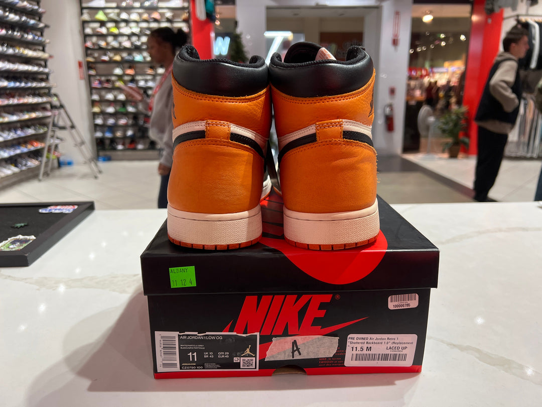 PRE OWNED Air Jordan Retro 1 "Shattered Backboard 1.0" (Replacement Box)