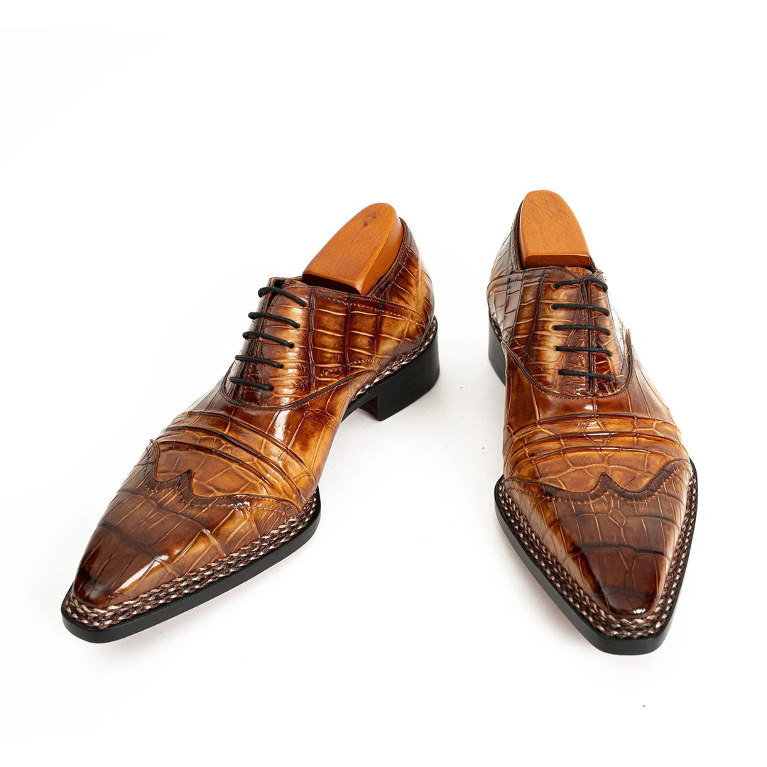 DV DIVINCH men’s shoes, handcrafted leather shoes, calfskin footwear, men’s designer shoes, leather dress shoes, brogue shoes, Derby shoes, Oxford shoes, monk strap shoes, Chelsea boots, lug sole footwear