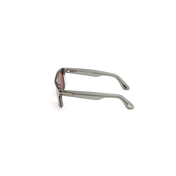 TOM FORD Stylish Sunglasses for the Modern Man