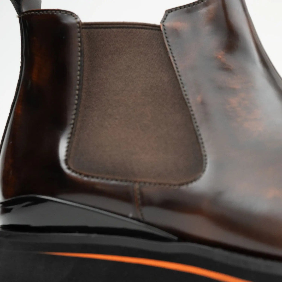 DV DIVINCH men’s shoes, handcrafted leather shoes, calfskin footwear, men’s designer shoes, leather dress shoes, brogue shoes, Derby shoes, Oxford shoes, monk strap shoes, Chelsea boots, lug sole footwear
