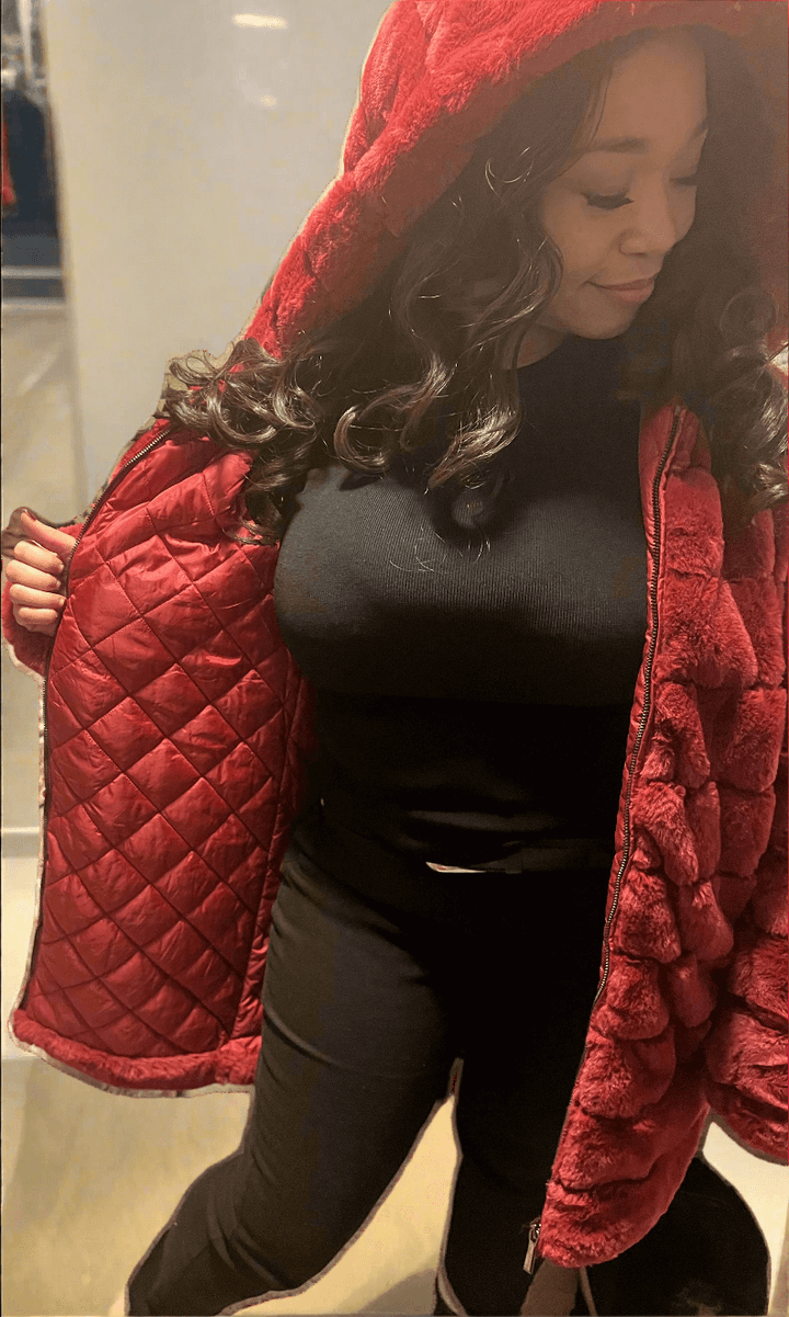 Comfortable Italian designed coats & jackets in mid, 3/4 and hooded designs