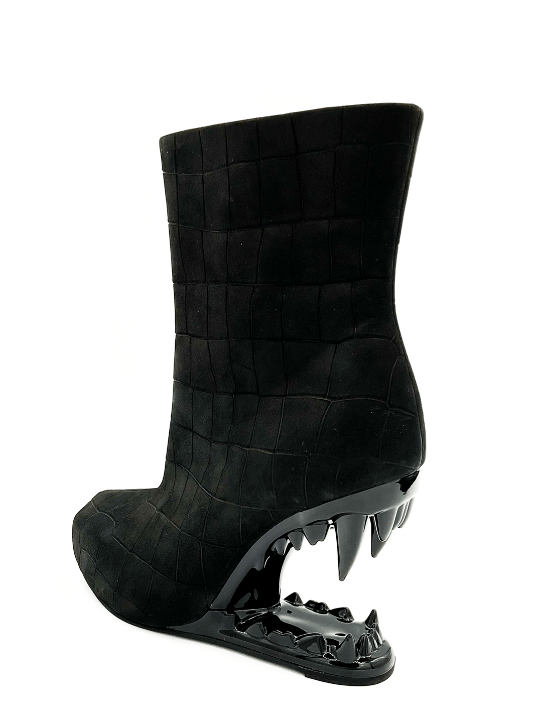 black Gnasher Boots