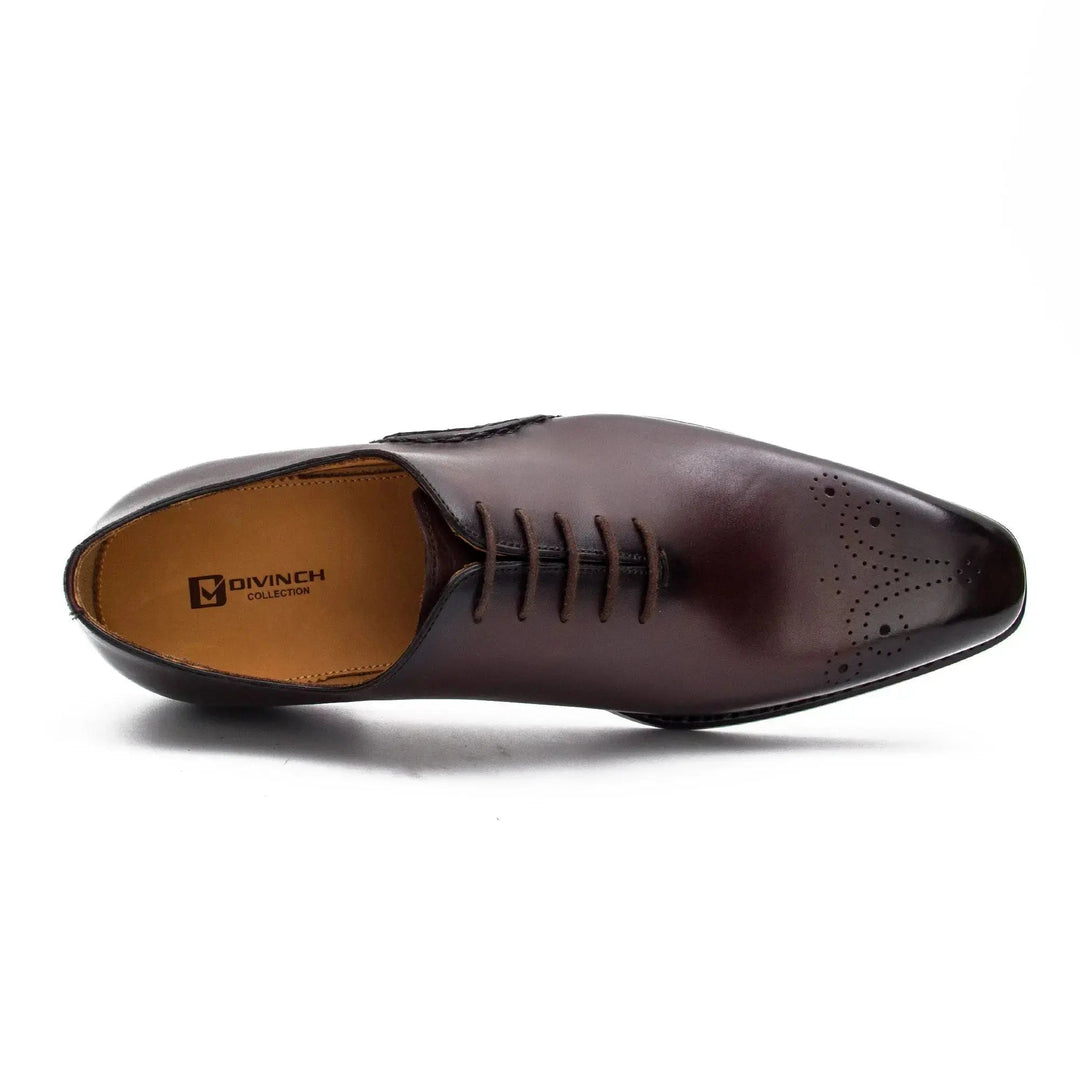 DV DIVINCH men’s shoes, handcrafted leather shoes, calfskin footwear, men’s designer shoes, leather dress shoes, brogue shoes, Derby shoes, Oxford shoes, monk strap shoes, Chelsea boots, lug sole footwear
