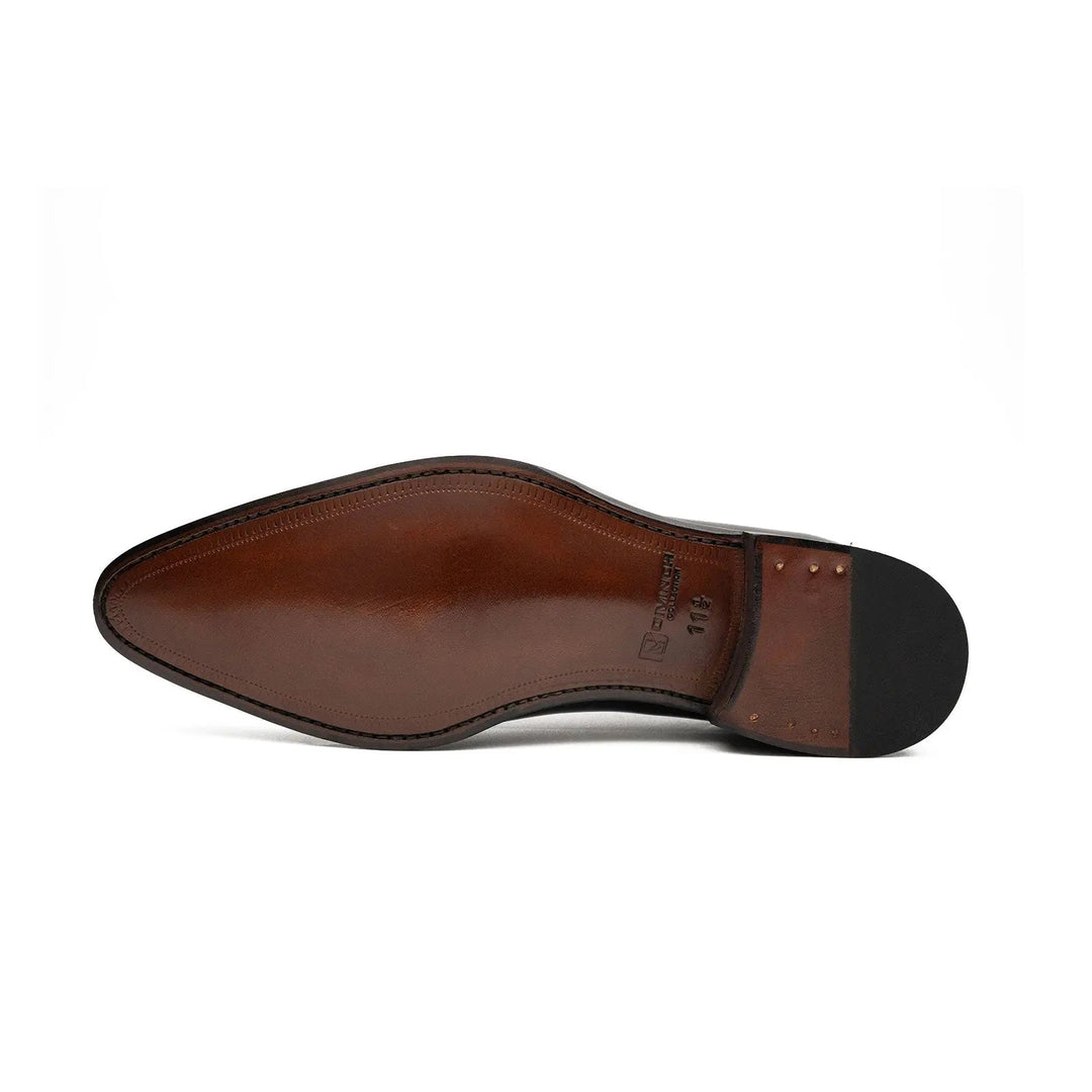 DV DIVINCH men’s shoes, handcrafted leather shoes, calfskin footwear, men’s designer shoes, leather dress shoes, brogue shoes, Derby shoes, Oxford shoes, monk strap shoes, Chelsea boots, lug sole footwear