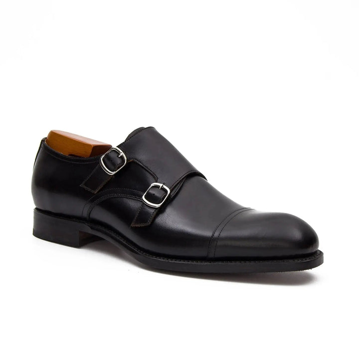 DV DIVINCH men’s shoes, handcrafted leather shoes, calfskin footwear, men’s designer shoes, leather dress shoes, brogue shoes, Derby shoes, Oxford shoes, monk strap shoes, Chelsea boots, lug sole footwear