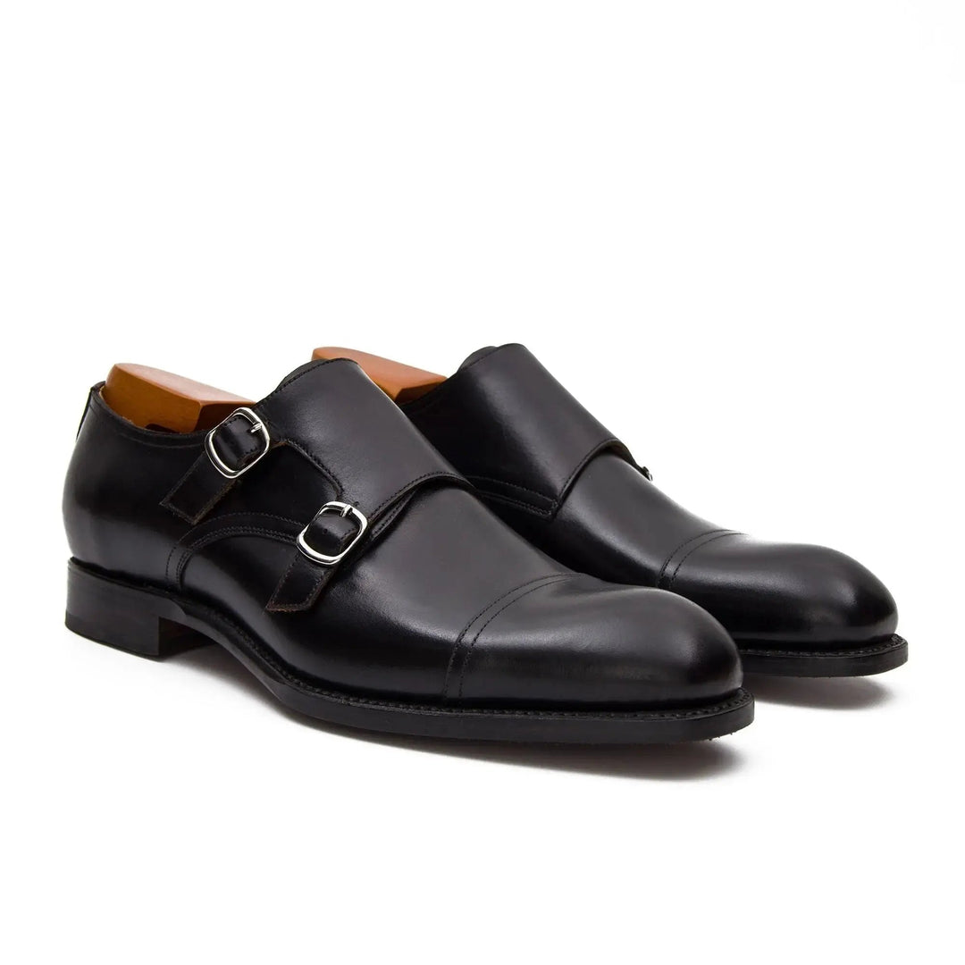 DV DIVINCH men’s shoes, handcrafted leather shoes, calfskin footwear, men’s designer shoes, leather dress shoes, brogue shoes, Derby shoes, Oxford shoes, monk strap shoes, Chelsea boots, lug sole footwear