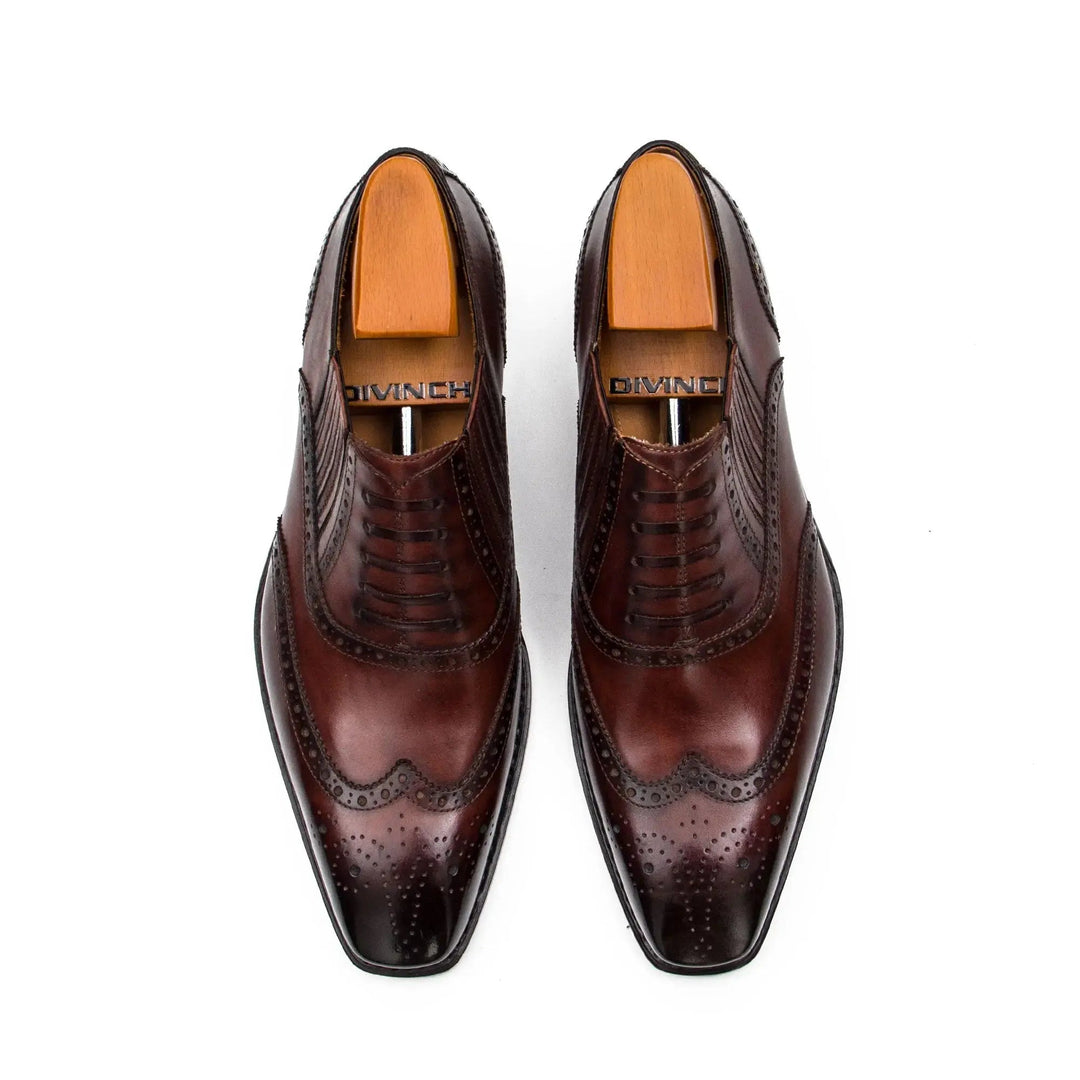 DV DIVINCH men’s shoes, handcrafted leather shoes, calfskin footwear, men’s designer shoes, leather dress shoes, brogue shoes, Derby shoes, Oxford shoes, monk strap shoes, Chelsea boots, lug sole footwear