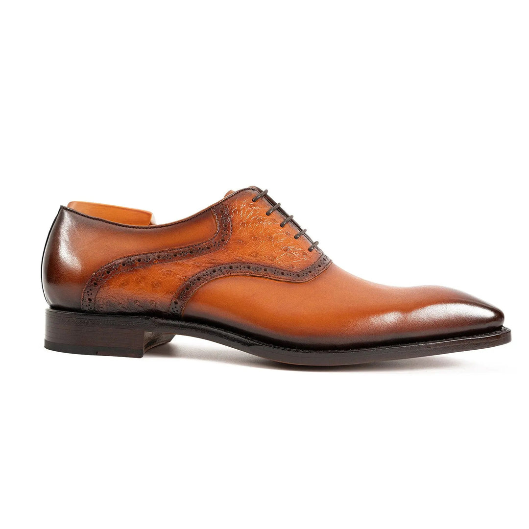 DV DIVINCH men’s shoes, handcrafted leather shoes, calfskin footwear, men’s designer shoes, leather dress shoes, brogue shoes, Derby shoes, Oxford shoes, monk strap shoes, Chelsea boots, lug sole footwear