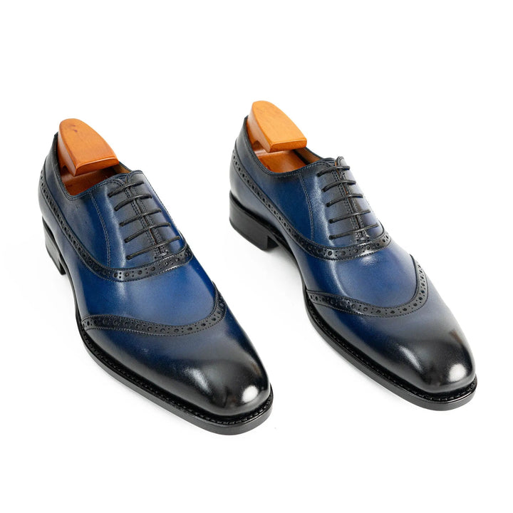 DV DIVINCH men’s shoes, handcrafted leather shoes, calfskin footwear, men’s designer shoes, leather dress shoes, brogue shoes, Derby shoes, Oxford shoes, monk strap shoes, Chelsea boots, lug sole footwear