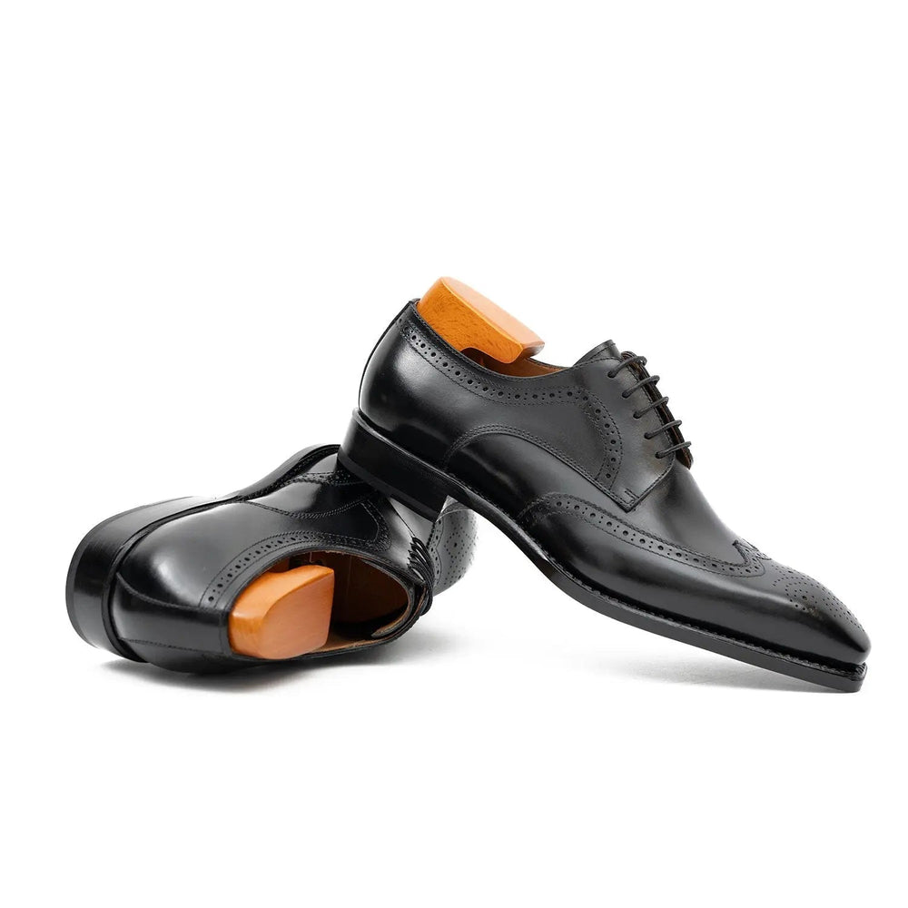DV DIVINCH men’s shoes, handcrafted leather shoes, calfskin footwear, men’s designer shoes, leather dress shoes, brogue shoes, Derby shoes, Oxford shoes, monk strap shoes, Chelsea boots, lug sole footwear