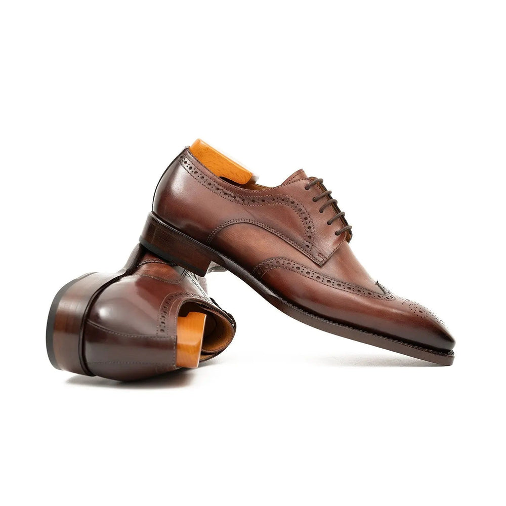 Goodyear welt derby shoes Brogue style Brown, DV DIVINCH handmade calfskin shoes, side view with brogue detailing.