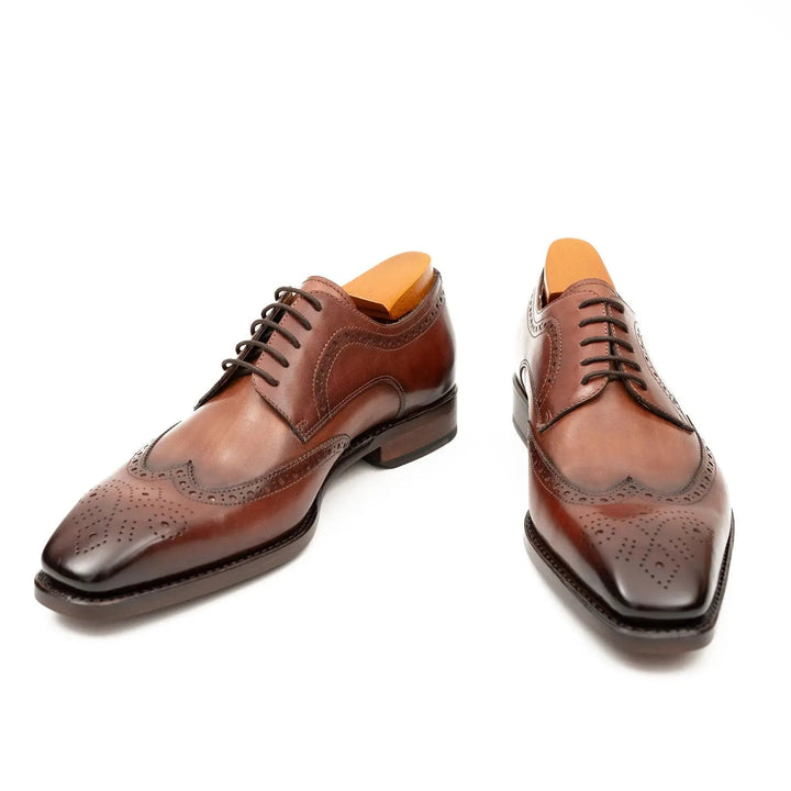 Goodyear welt derby shoes Brogue style Brown, DV DIVINCH handcrafted leather shoes with detailed wingtip design.
